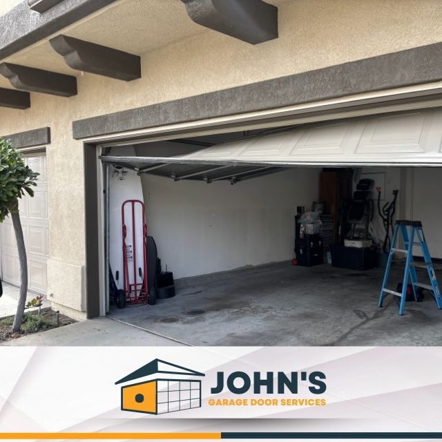Garage-Door-Off-track-Repair-In-San-Diego
